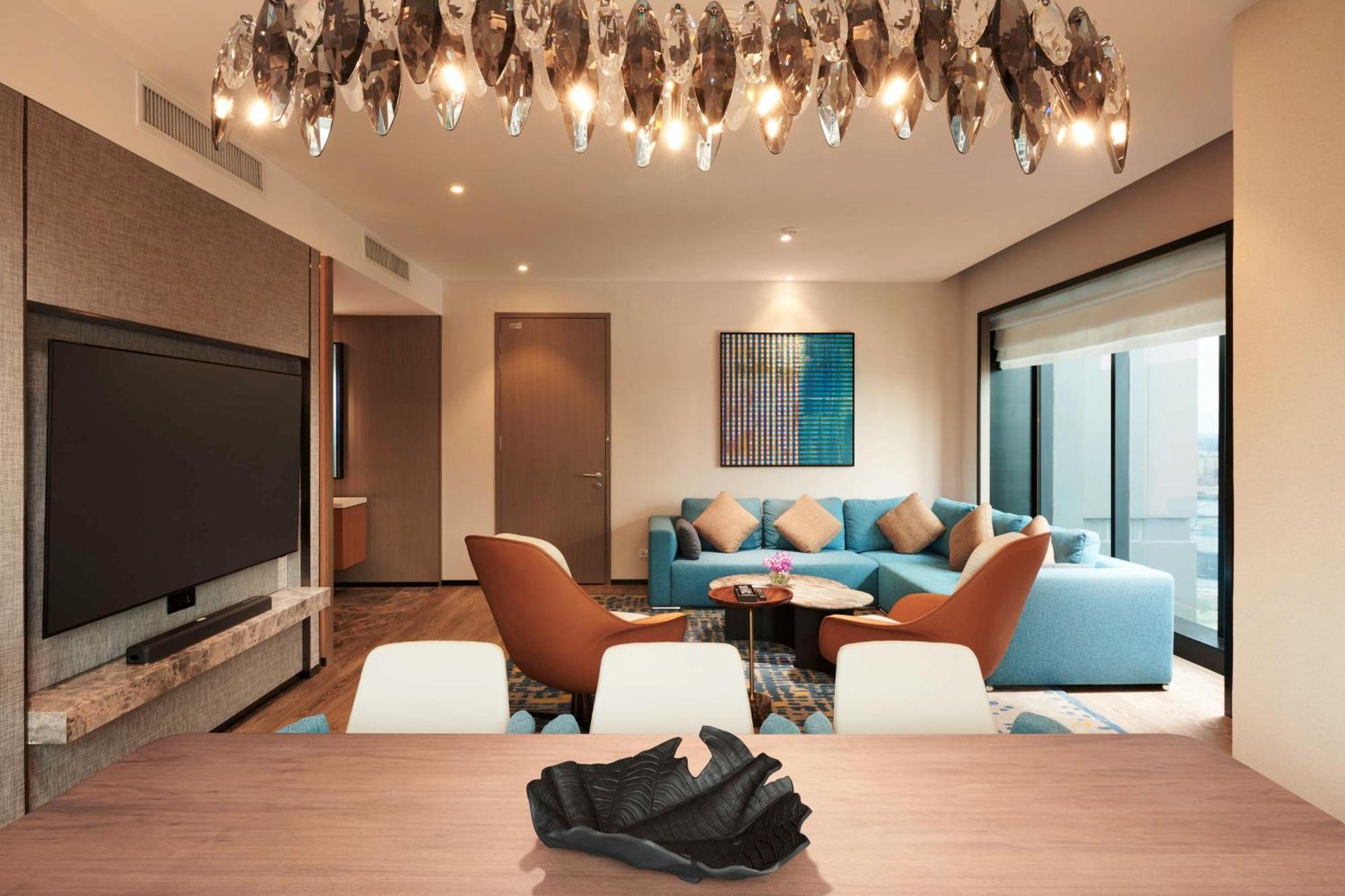 Doubletree By Hilton Shah Alam I-City Eksteriør bilde A living room at the hotel