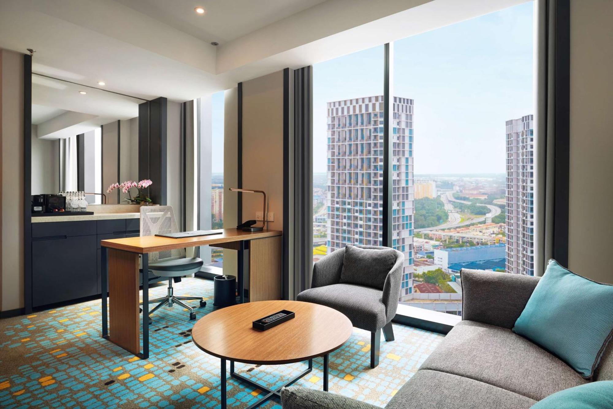 Doubletree By Hilton Shah Alam I-City Eksteriør bilde A suite at the hotel
